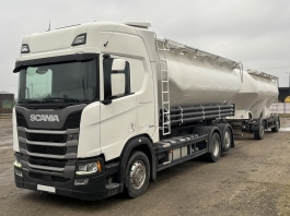 SCANIA R500 E6 + přívěs FELDBINDER HEUT 30m3