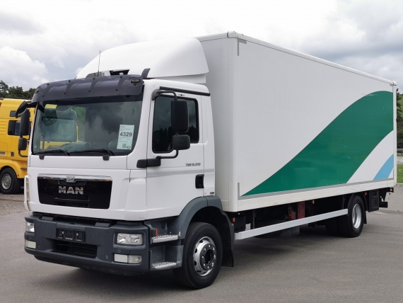 MAN TGL 12.250 4X2 BL EURO 5 s hydraulickým čelem
