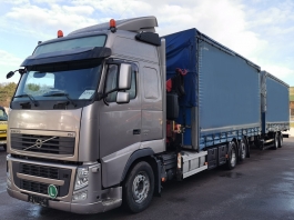 VOLVO FH 13.460 EEV + SCHMITZ ZWF 18 s hydraulickou rukou