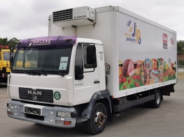 MAN LE 12.220 4X2 BL EURO 3 skříň s hydraulickým čelem