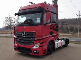 MERCEDES-BENZ ACTROS ADR 1845 EURO 6 low deck
